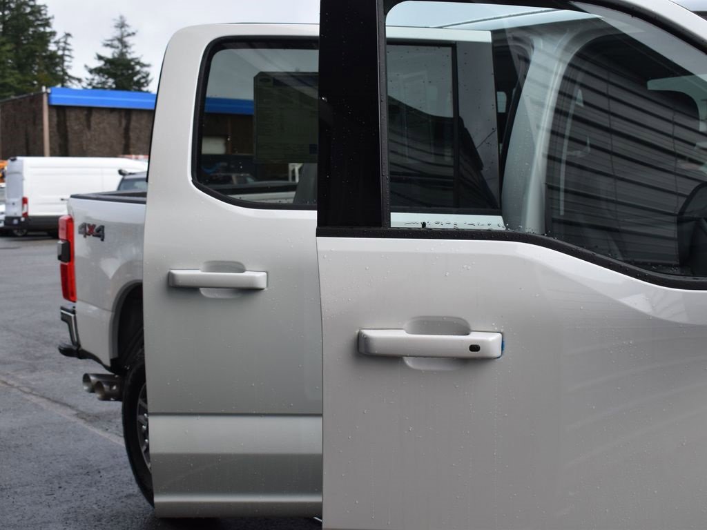 New 2026 Ford F350 Lariat w/ Lariat Ultimate Package image 17