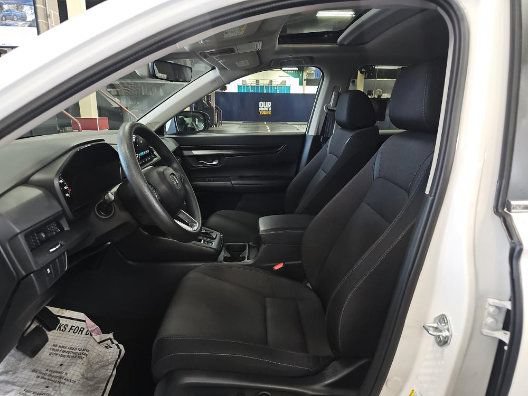 Used 2025 Honda CR-V EX image 2