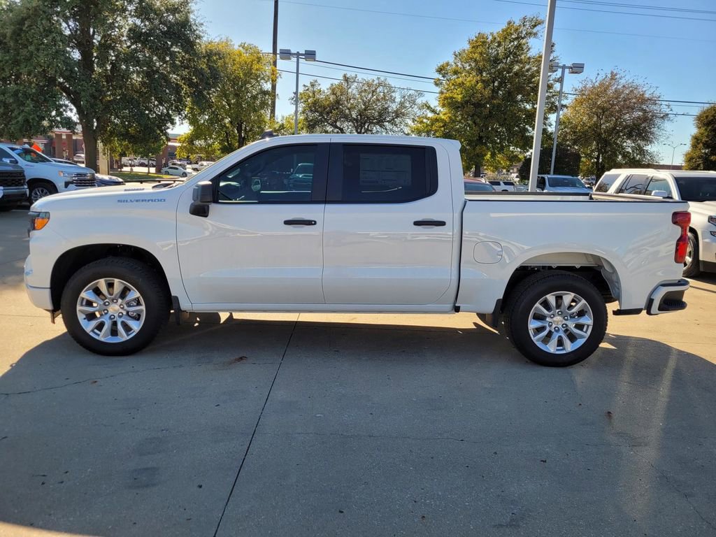 New 2026 Chevrolet Silverado 1500 Custom image 2