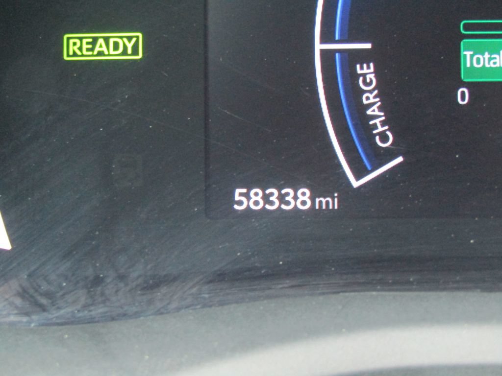 Used 2025 Toyota Camry LE FWD image 22