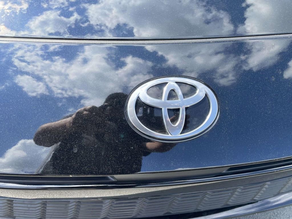 Used 2026 Toyota Camry SE w/ Convenience Package image 22