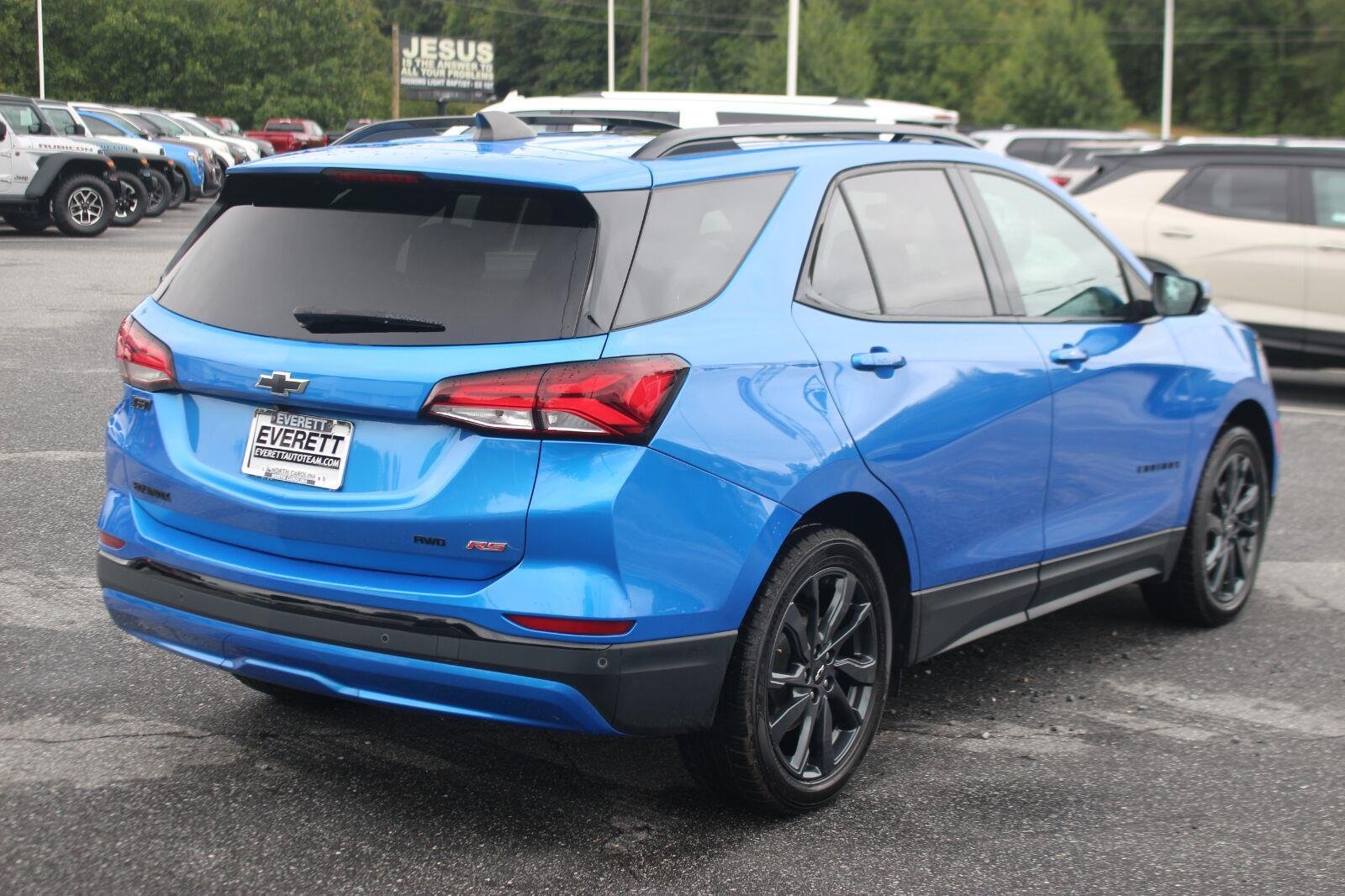 Used 2024 Chevrolet Equinox RS w/ RS Leather Package AWD/4WD image 7