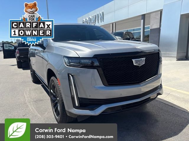 Used 2023 Cadillac Escalade ESV Sport w/ LPO, ONYX Package AWD/4WD image 5
