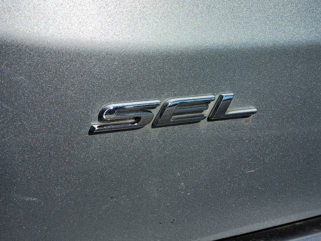 Used 2024 Ford Edge SEL image 8