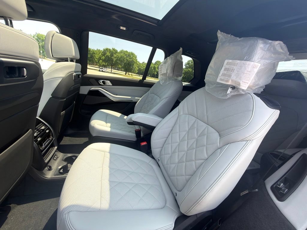New 2027 BMW X7 xDrive40i w/ M Sport Package AWD/4WD image 20
