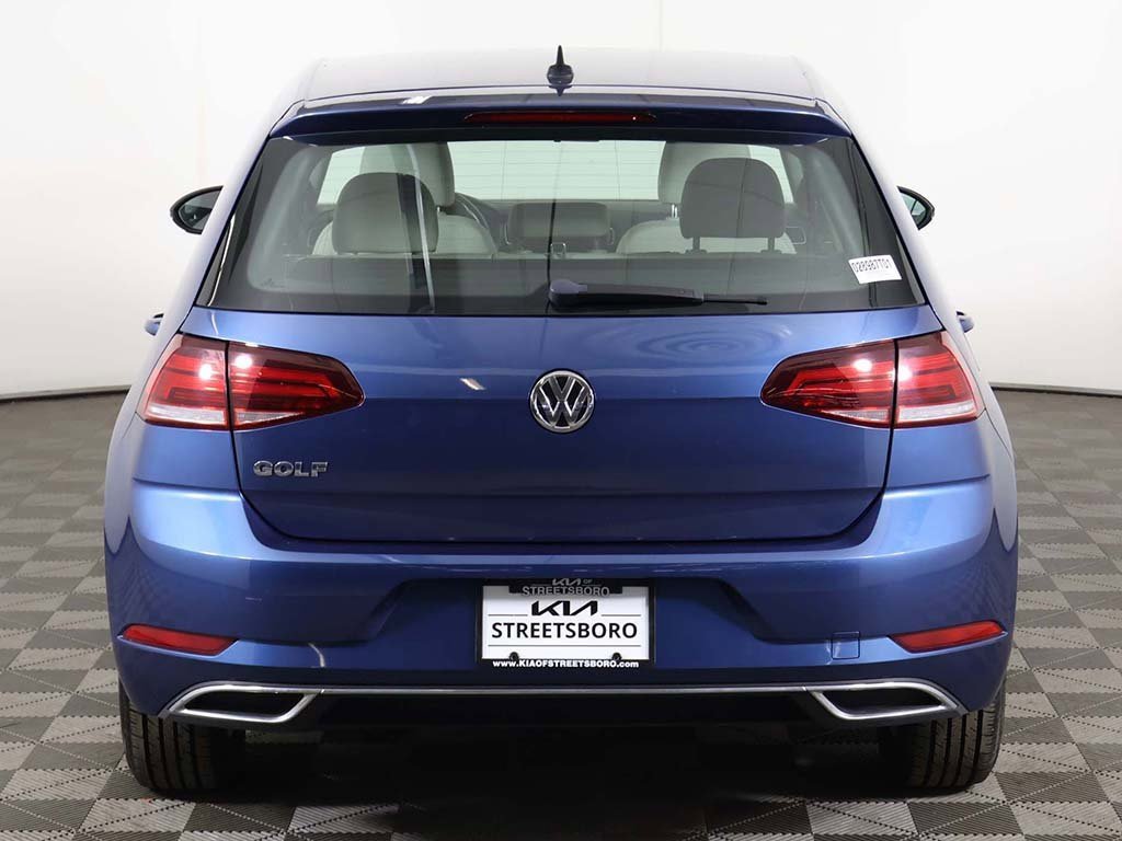 Used 2019 Volkswagen Golf S image 9