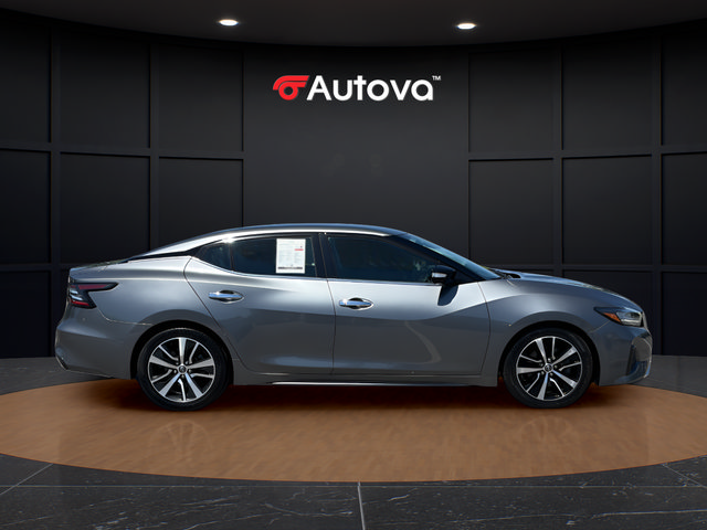 Used 2023 Nissan Maxima SV w/ Floor Mat Group FWD image 6