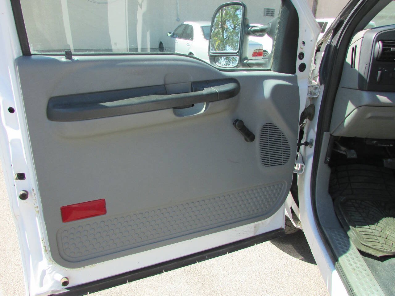 Used 2006 Ford F250 Lariat AWD/4WD image 12