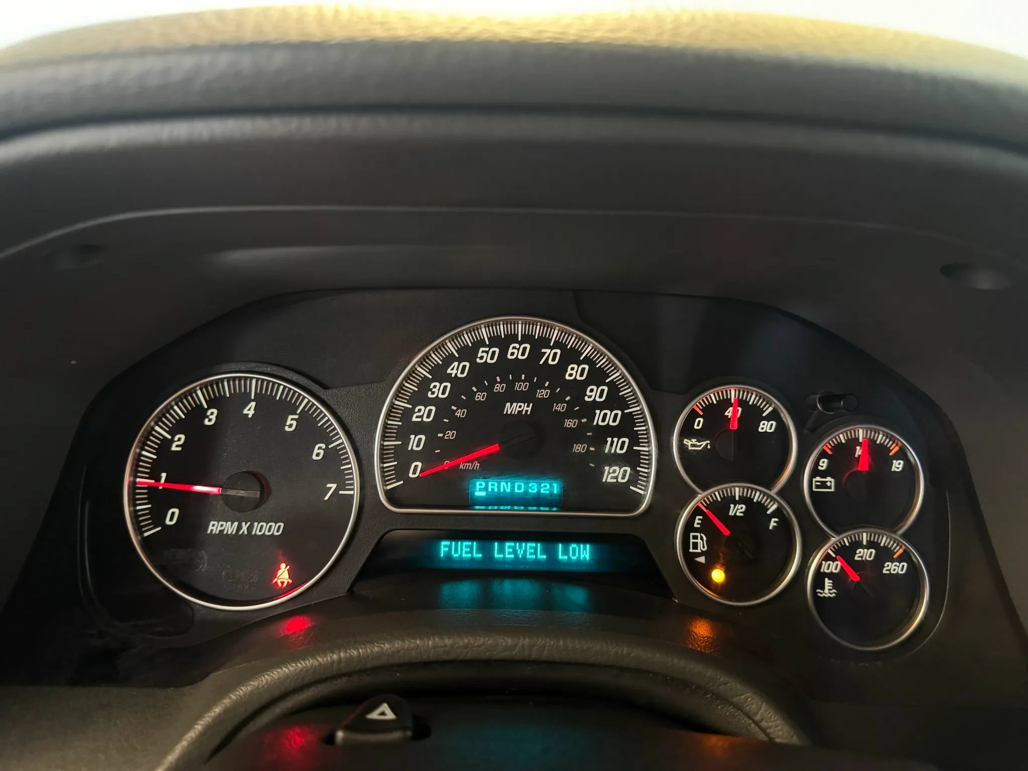 Used 2004 GMC Envoy XUV SLE w/ 1SB Preferred Equipment Group AWD/4WD image 12