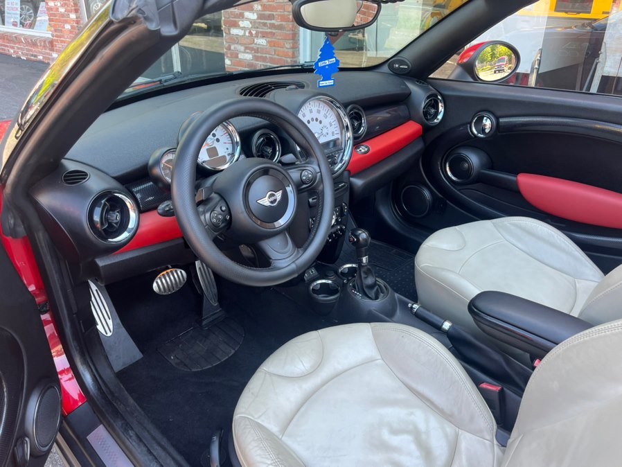 Used 2014 MINI Cooper Roadster S FWD image 9