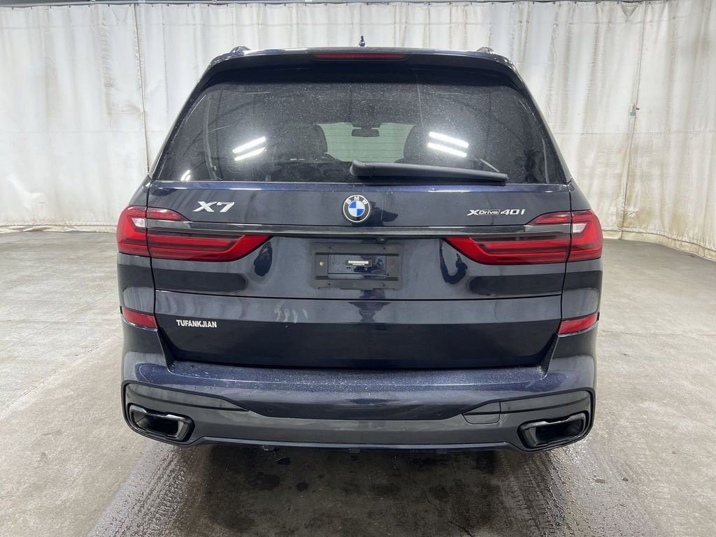 Used 2022 BMW X7 xDrive40i w/ M Sport Package image 5