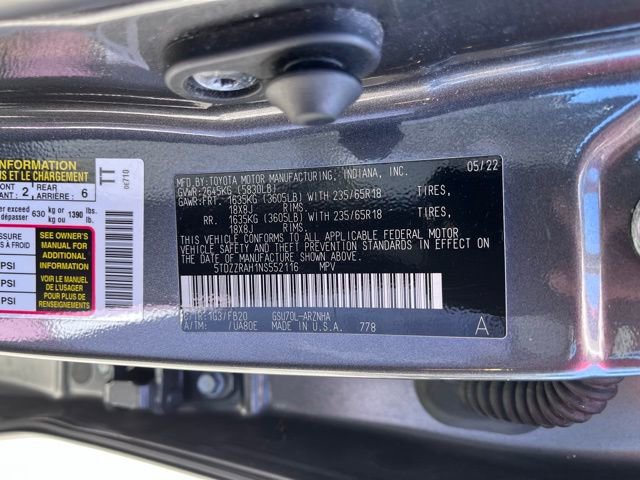 Used 2022 Toyota Highlander LE image 13