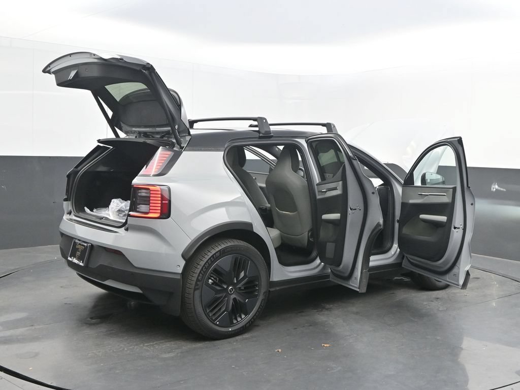 New 2026 Volvo EX30 Cross Country Ultra w/ Protection Package Premier AWD/4WD image 38