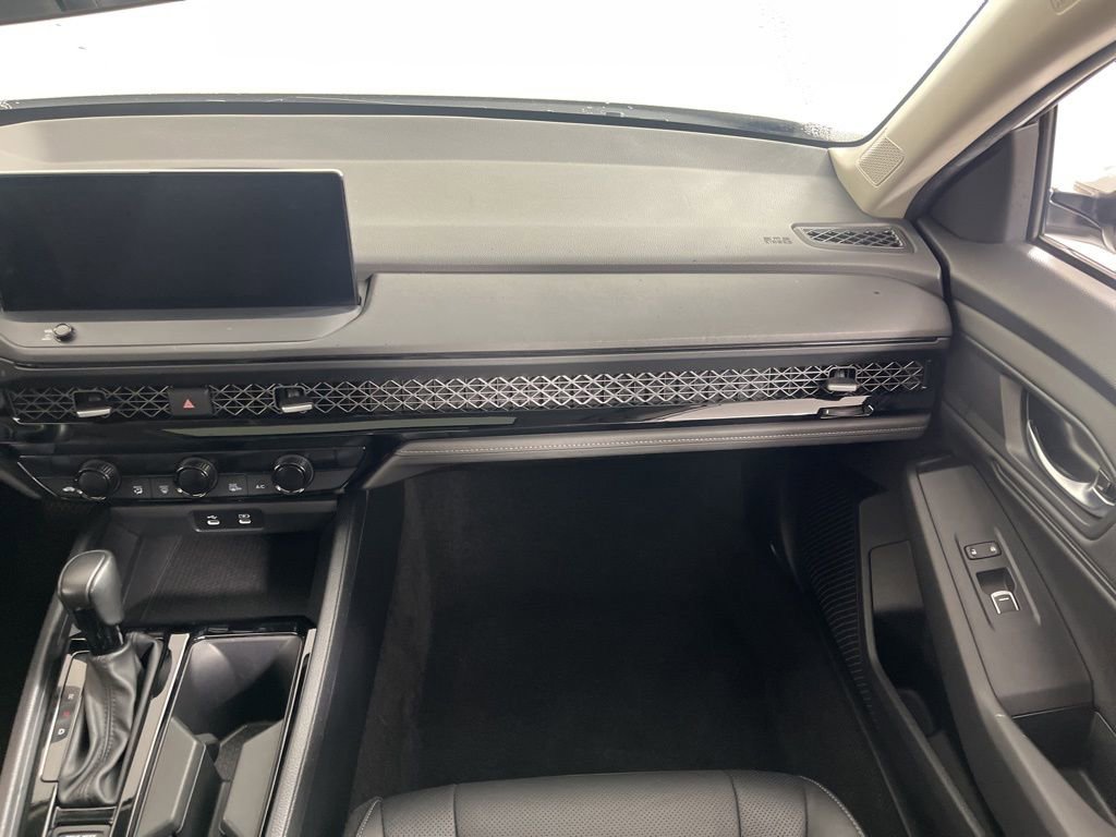 Used 2024 Honda Accord EX-L image 18