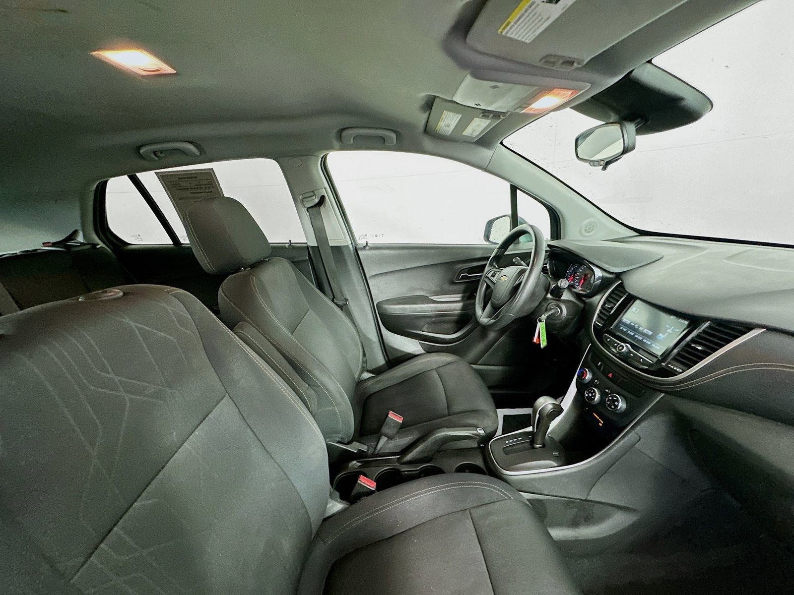 Used 2017 Chevrolet Trax LT FWD image 26