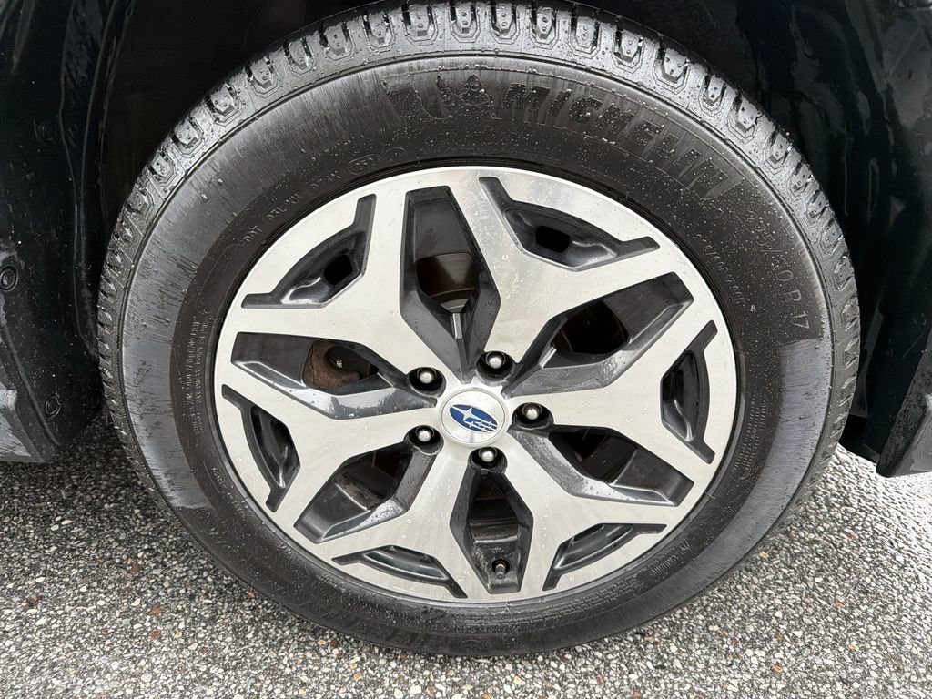 Used 2020 Subaru Forester Premium AWD/4WD image 19