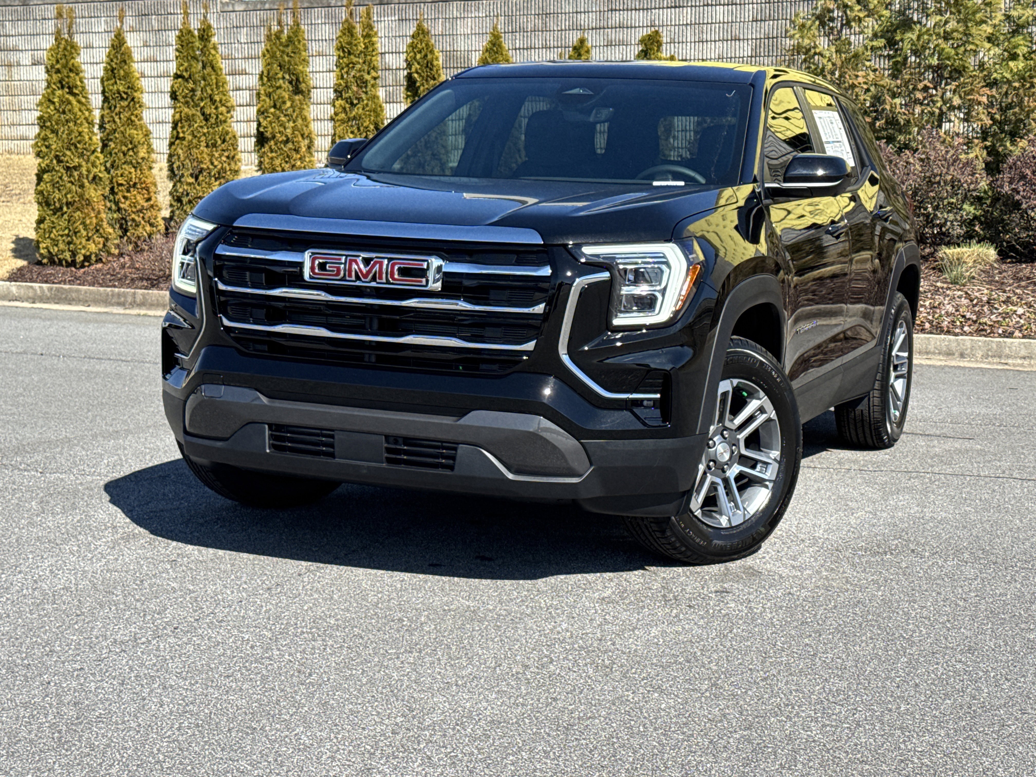 New 2026 GMC Terrain Elevation w/ Technology Package II FWD image 5
