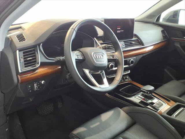 Certified 2023 Audi Q5 2.0T Prestige AWD/4WD image 9