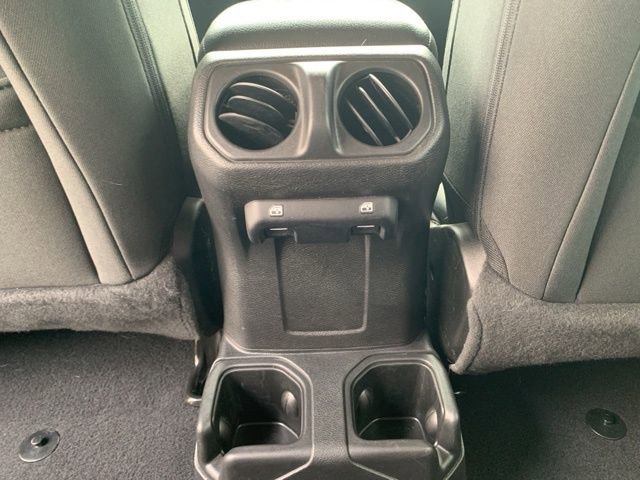 Used 2021 Jeep Wrangler Unlimited Sport image 39