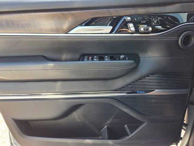 Used 2023 Jeep Grand Wagoneer Series II w/ Flexible Seating Group image 23