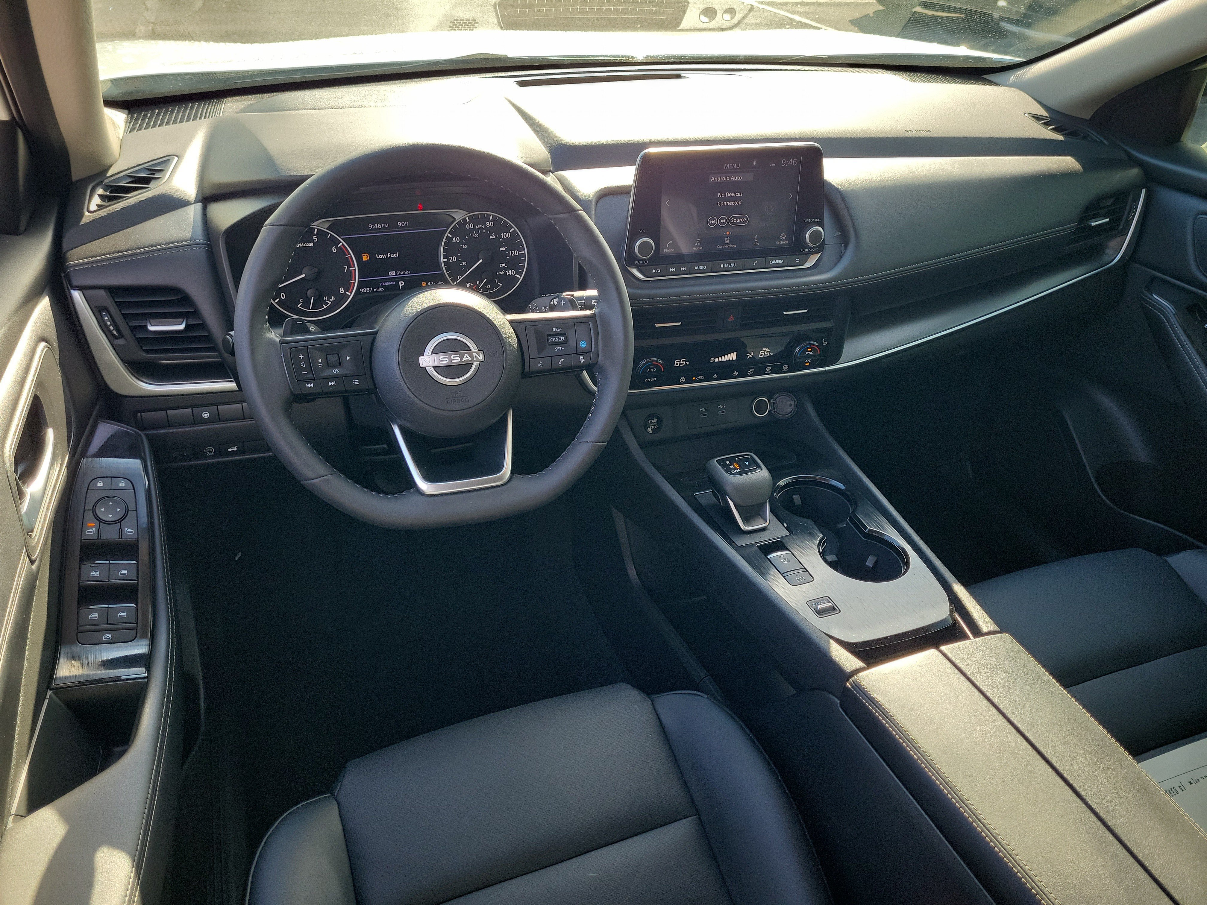 Certified 2024 Nissan Rogue SV w/ SV Premium Package FWD image 16