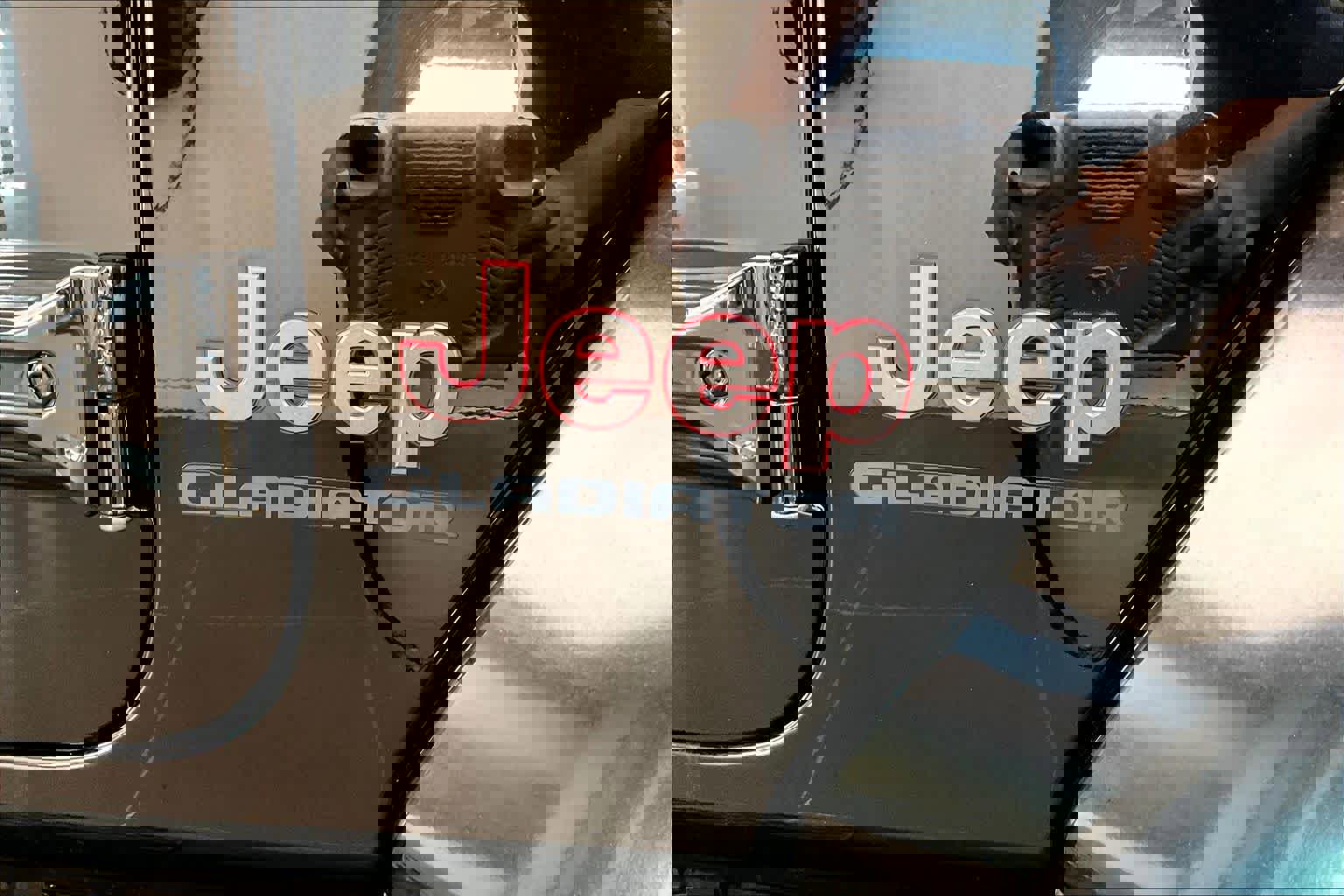 Used 2020 Jeep Gladiator Rubicon image 10