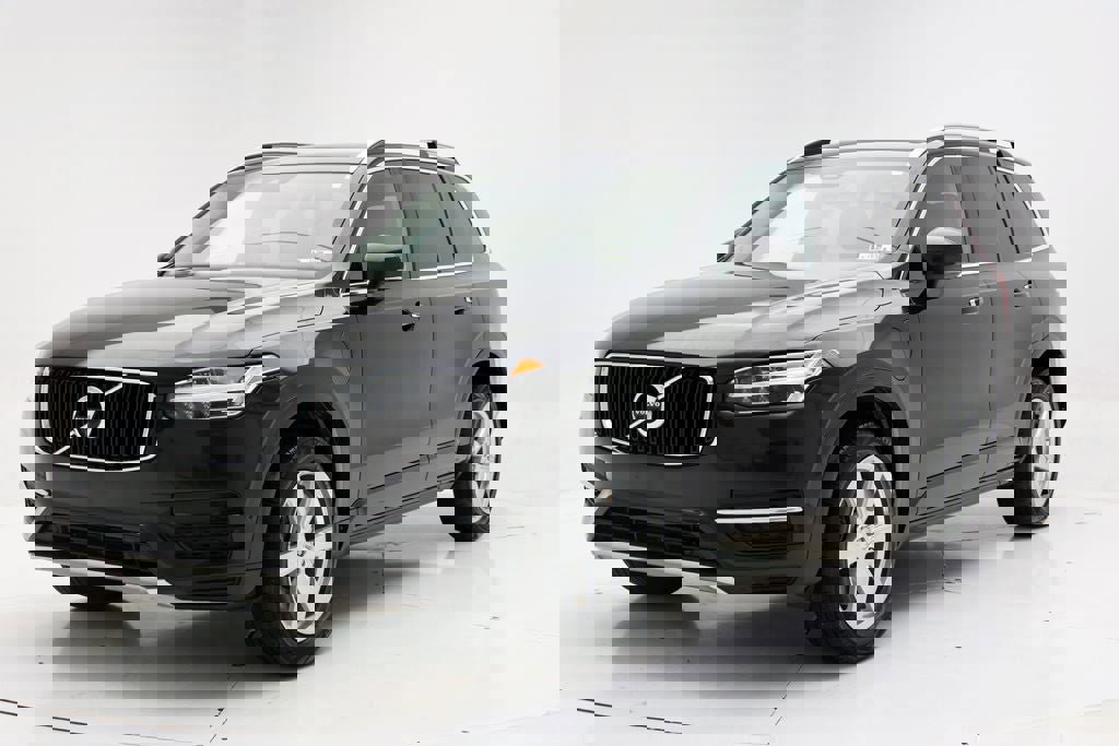 Used 2016 Volvo XC90 T8 Momentum w/ Vision Package AWD/4WD video 2