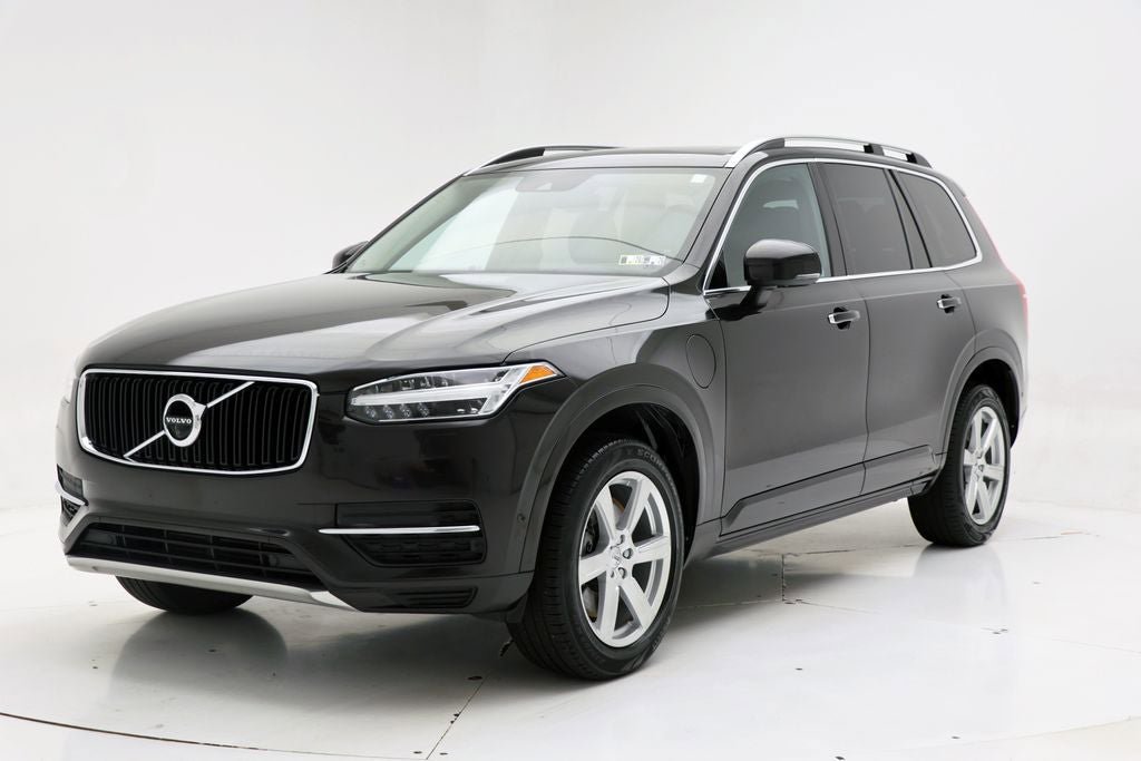 Used 2016 Volvo XC90 T8 Momentum w/ Vision Package AWD/4WD image 2