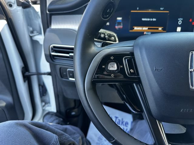 Certified 2023 Lincoln Corsair AWD w/ Equipment Group 101A image 28