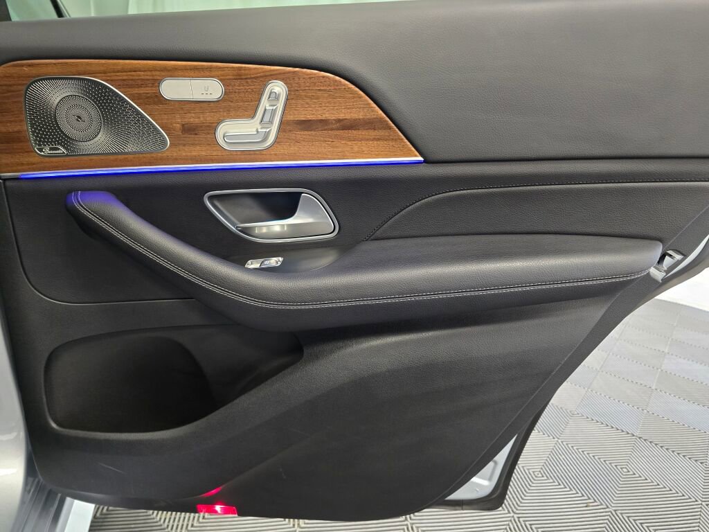 Used 2024 Mercedes-Benz GLS 450 GLS 450 image 27