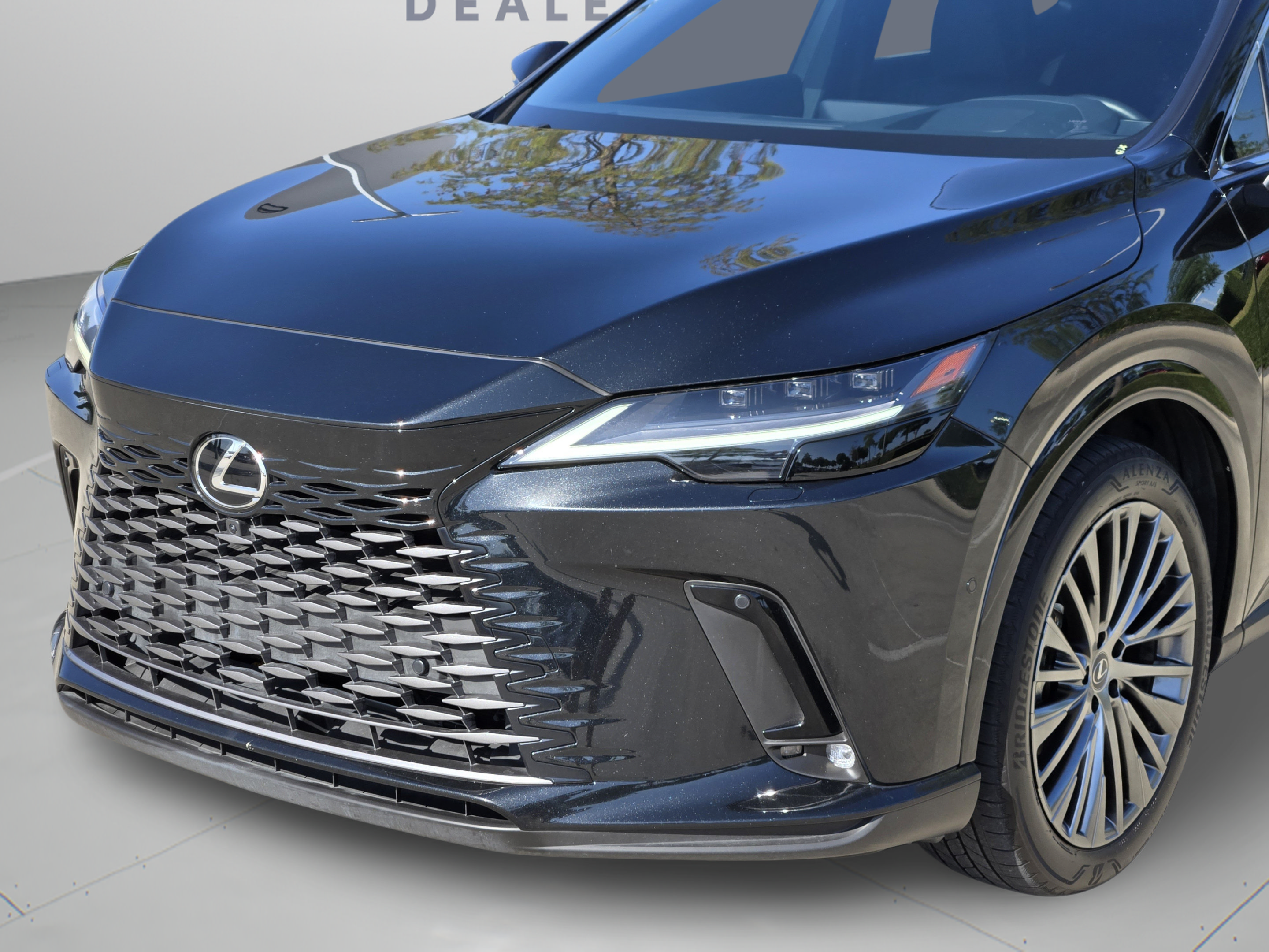 Certified 2025 Lexus RX 450h AWD w/ Convenience Package image 34