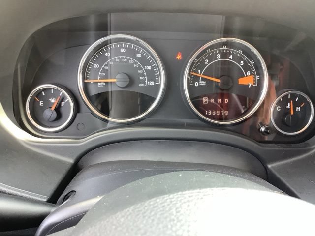 Used 2014 Jeep Compass Latitude FWD image 28