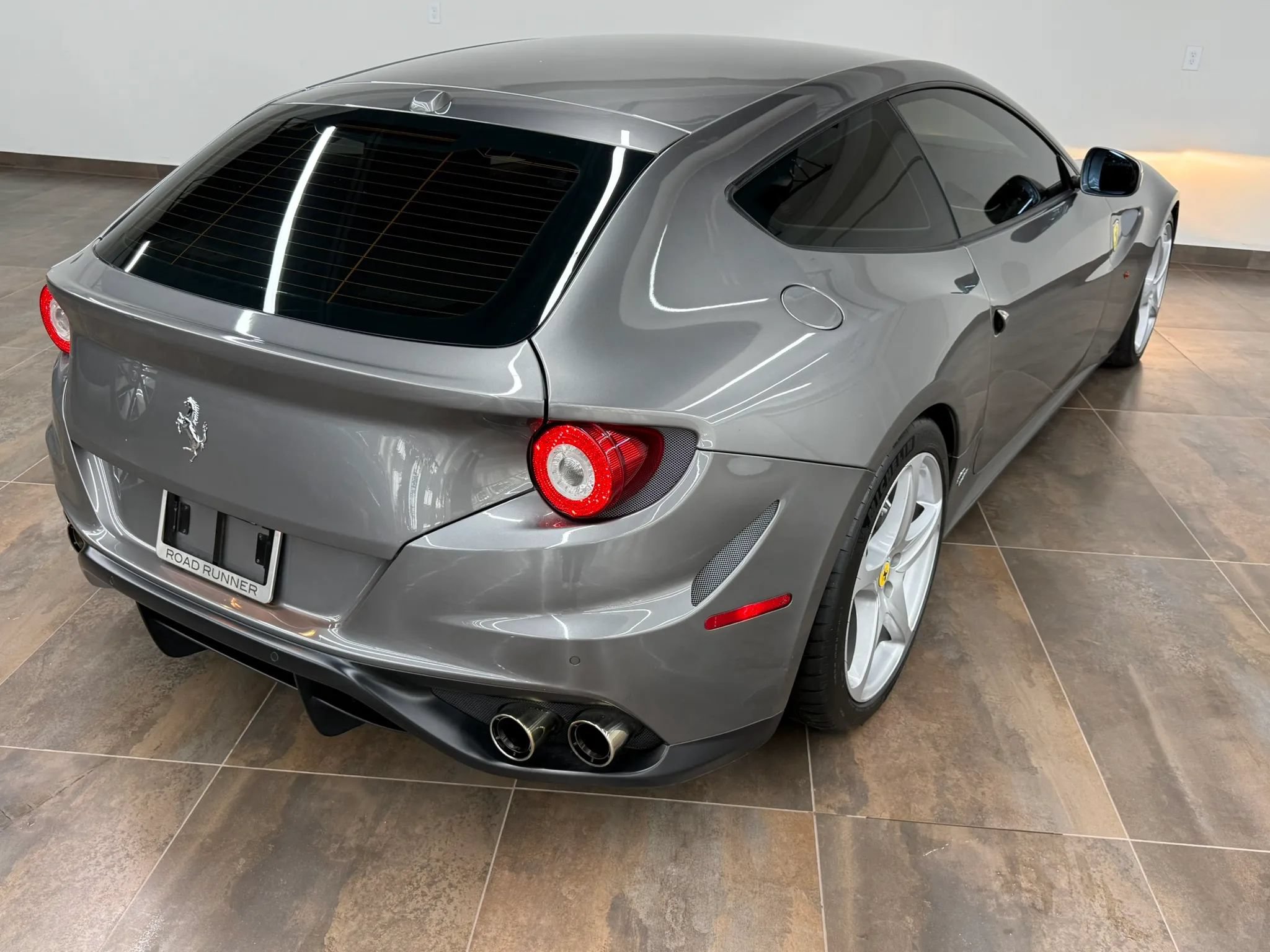 Used 2012 Ferrari FF AWD/4WD image 14