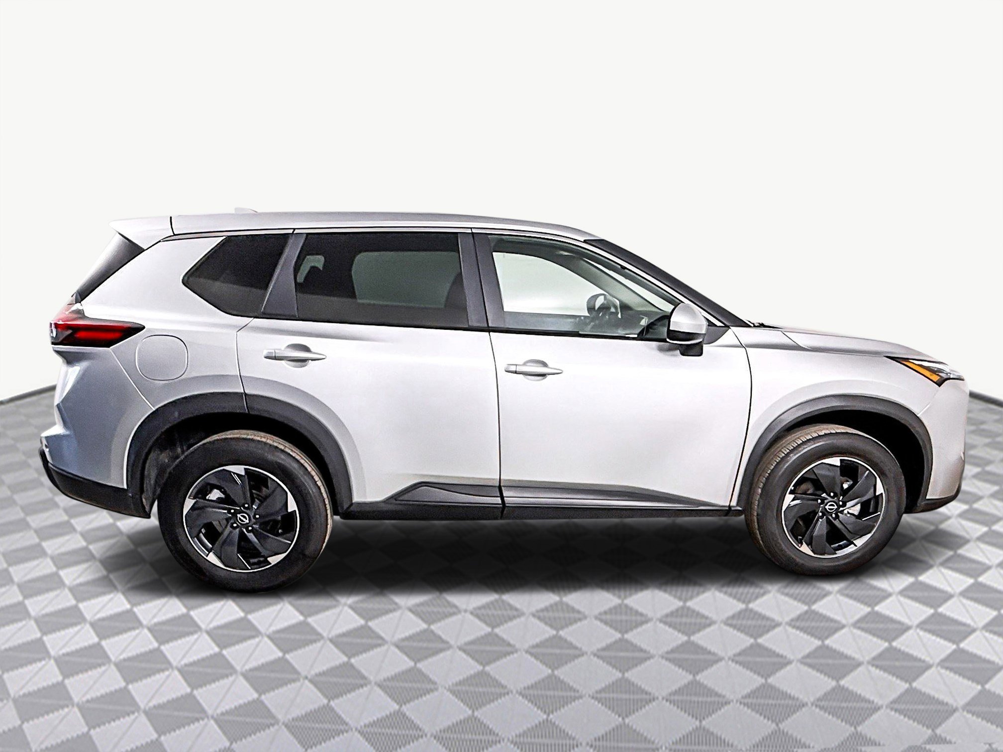 Used 2025 Nissan Rogue SV image 11