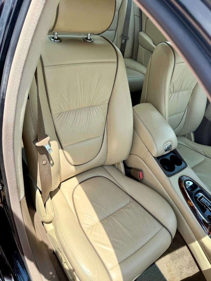 Used 2006 Jaguar XJ Vanden Plas image 20