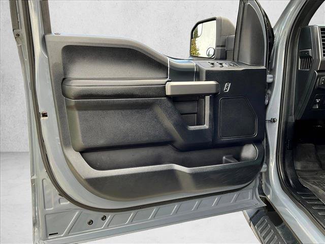 Used 2019 Ford F150 XLT w/ Equipment Group 302A Luxury AWD/4WD image 18