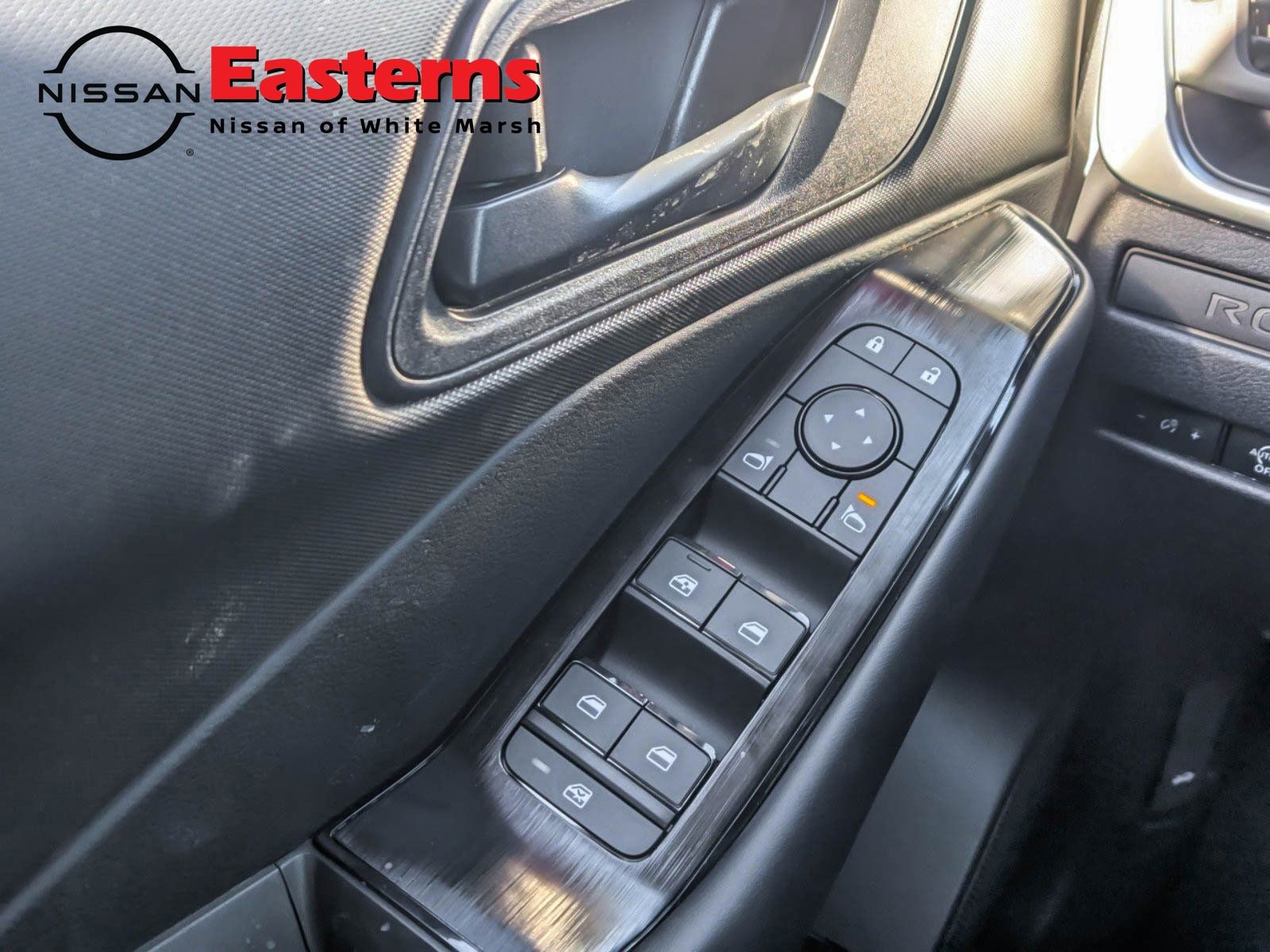 New 2025 Nissan Rogue S AWD/4WD image 29