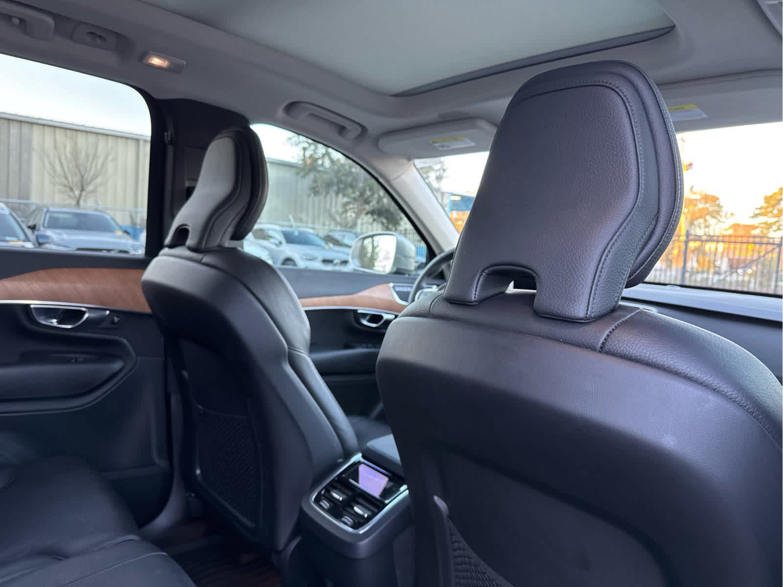 Certified 2023 Volvo XC90 B6 Plus w/ Protection Package Premier image 20