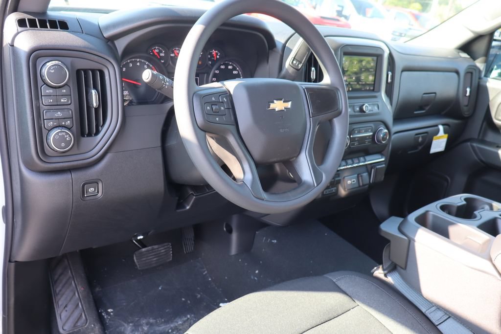 New 2026 Chevrolet Silverado 1500 Custom AWD/4WD image 6