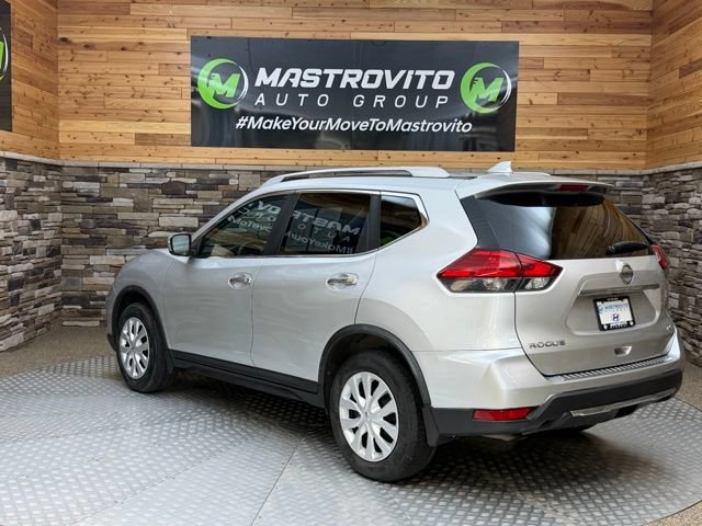 Used 2017 Nissan Rogue S w/ S Appearance Package AWD/4WD image 7