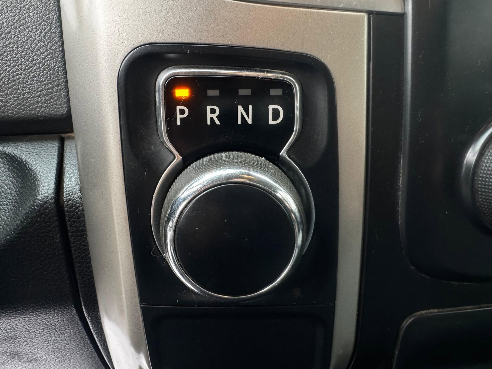 Used 2017 RAM 1500 Classic SLT image 12