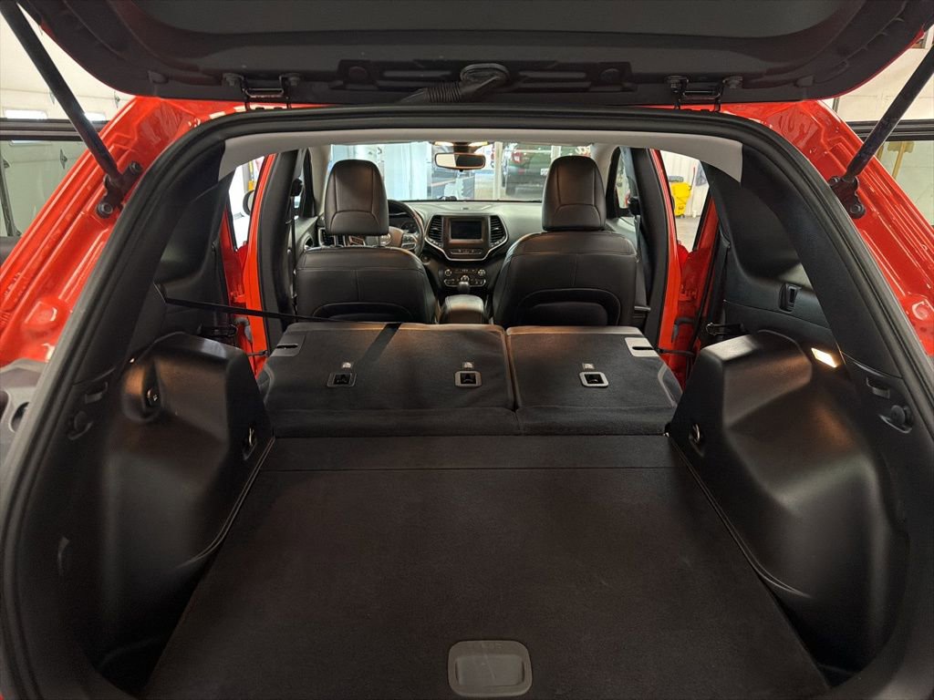 Used 2021 Jeep Cherokee Latitude Lux w/ Trailer Tow Group image 31