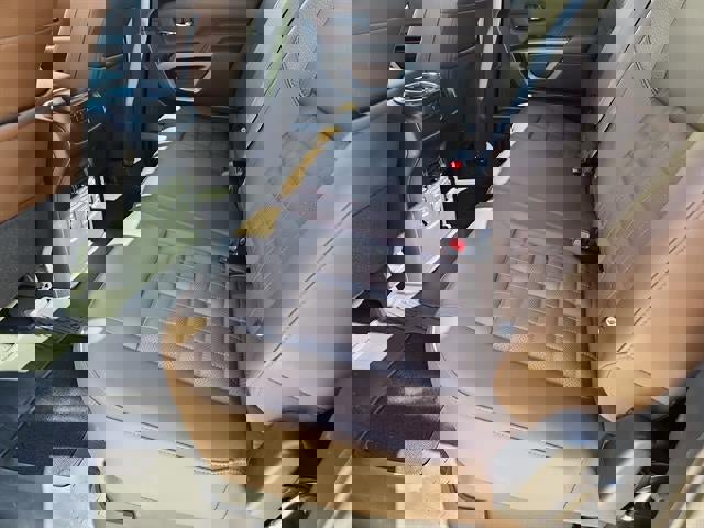 Used 2022 Nissan Titan Platinum Reserve w/ Moonroof Package AWD/4WD image 10