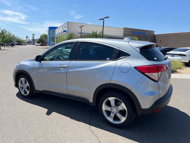 Used 2021 Honda HR-V LX image 4
