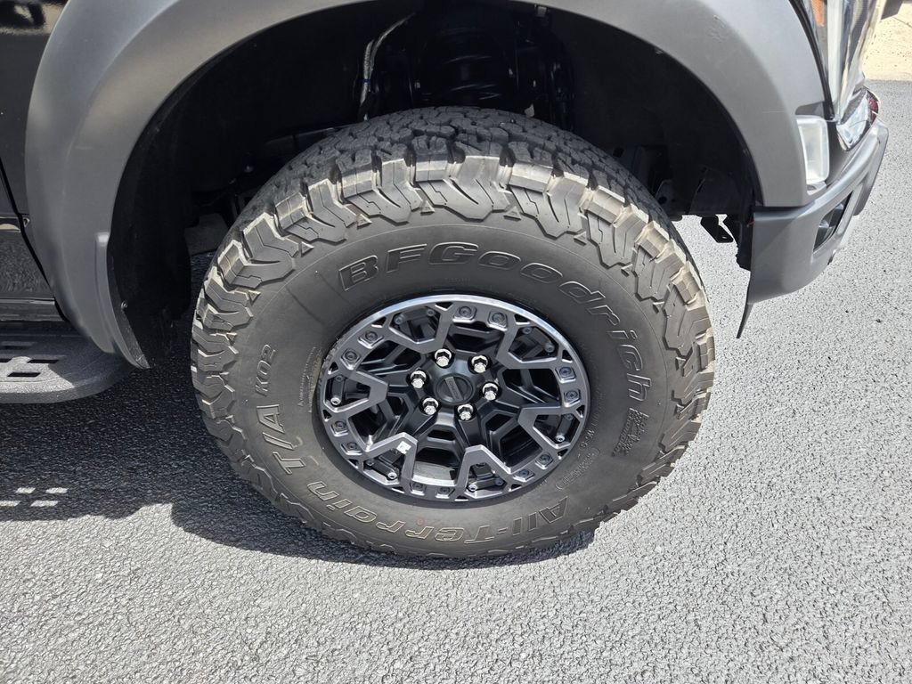 Used 2022 Ford F150 Raptor w/ Raptor 37 Performance Package AWD/4WD image 18