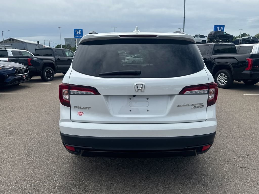 Used 2022 Honda Pilot Black Edition image 6