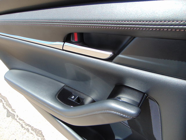 Used 2024 MAZDA MAZDA3 s FWD image 24