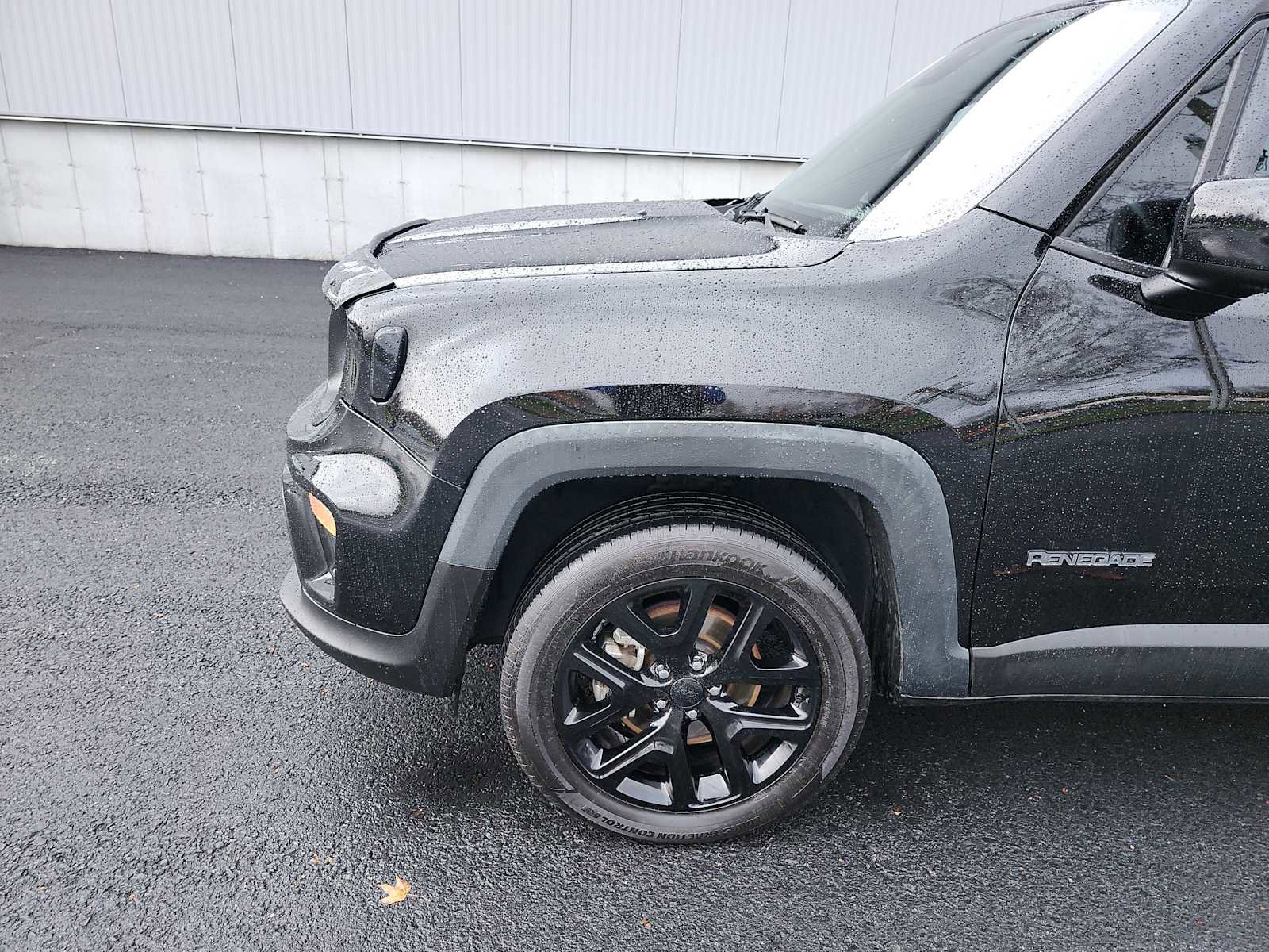 Used 2022 Jeep Renegade Altitude image 10