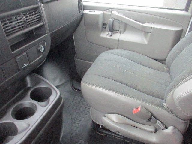Used 2024 Chevrolet Express 2500 w/ Driver Convenience Package image 20