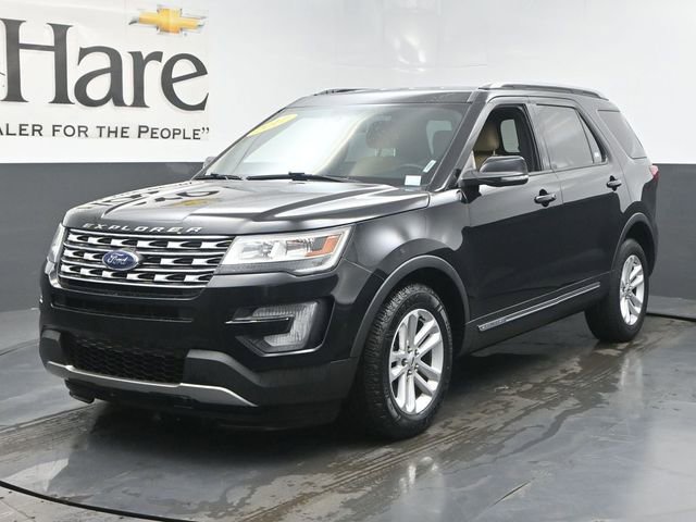 Used 2017 Ford Explorer XLT FWD image 33